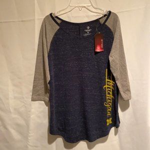 Michigan Wolverines 3/4 length Sleeves T-shirt women’s size M New